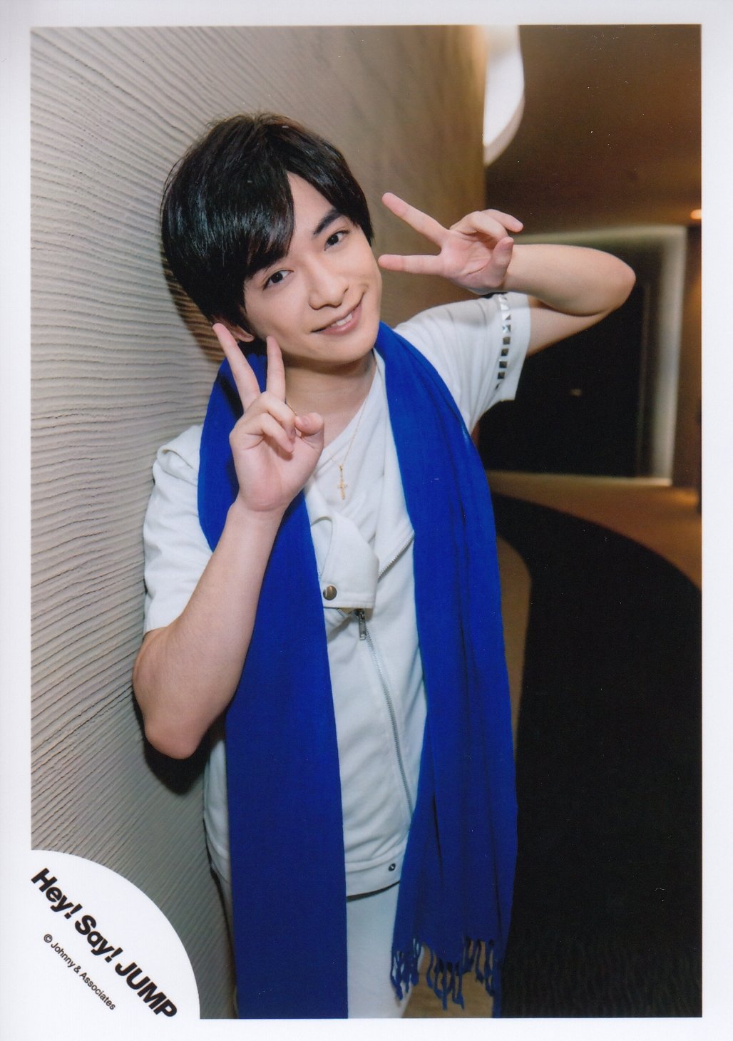 Amazon.co.jp: Hey! Say! JUMP 公式生写真 （知念侑李）HC00015 : Toys